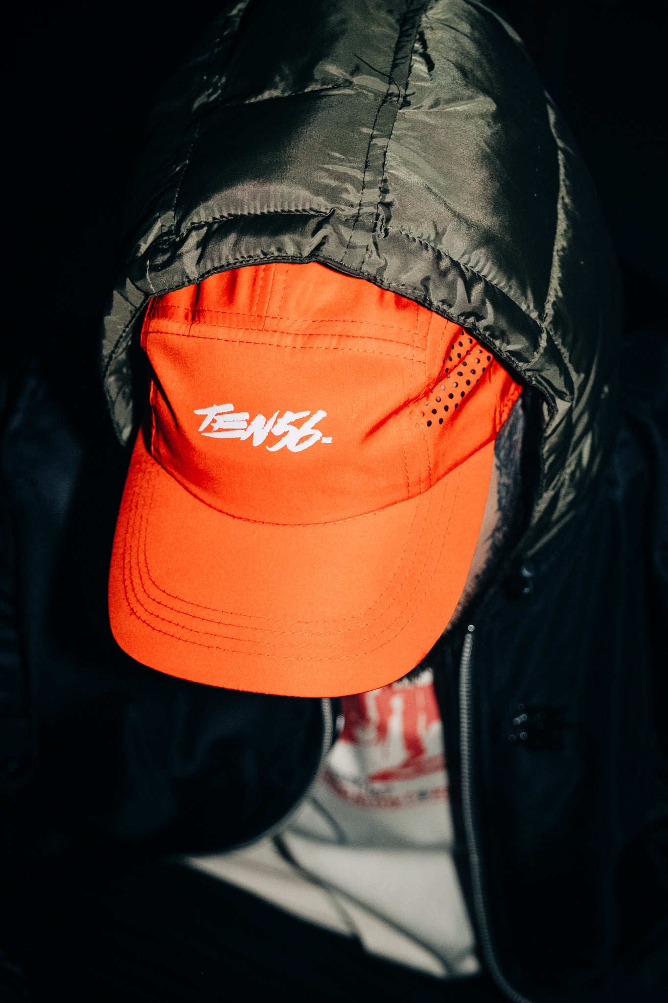 TEN56.ozonehat